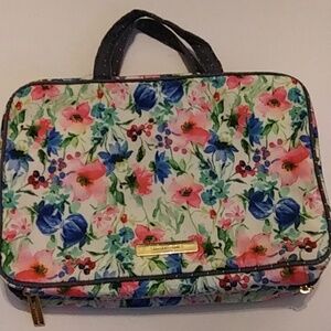 Tartan and Twine makeup / Toiletries Travel Bag / Case handles/ Floral